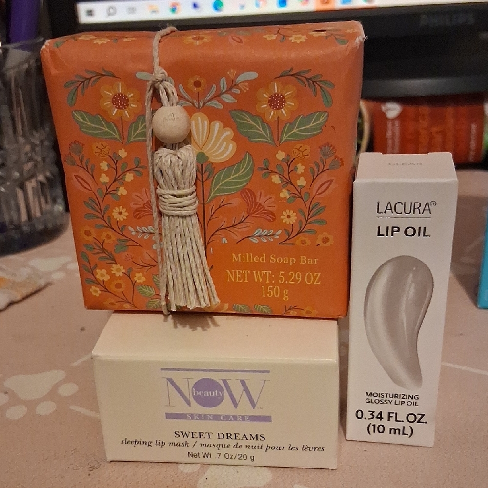 3 Different Face Masks